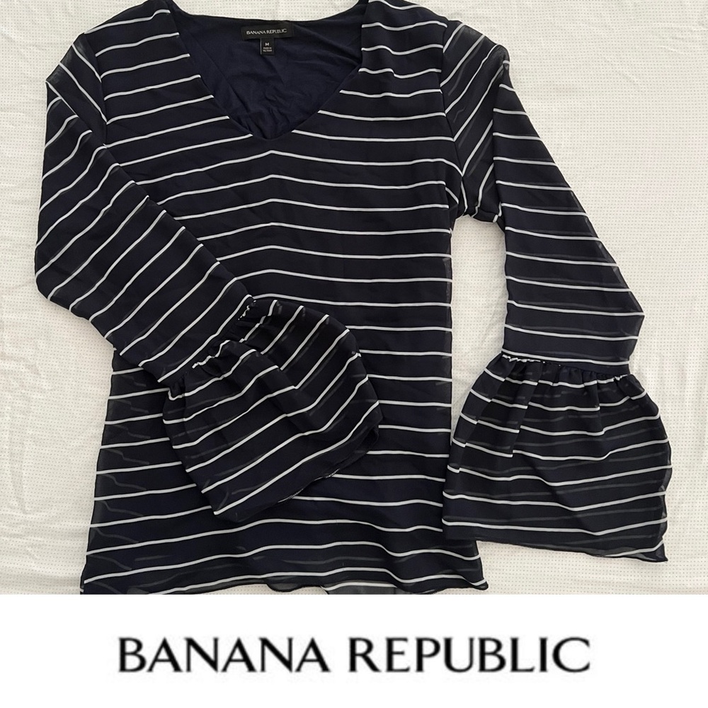 Banana Republic - Blouse - Navy - Cute Bell Sleeves